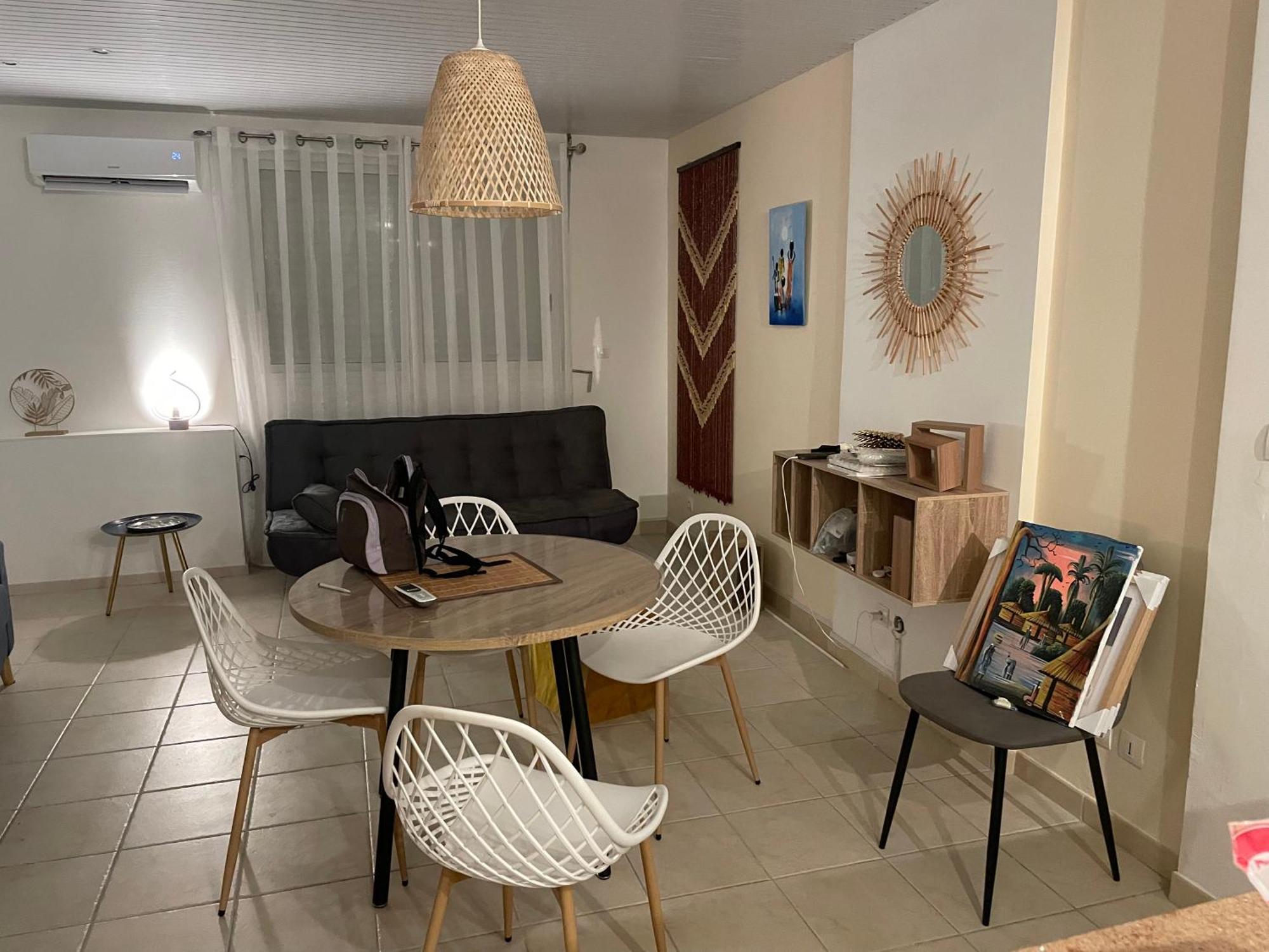 شقة Cosy T3 Au Coeur De Sainte Anne المظهر الخارجي الصورة